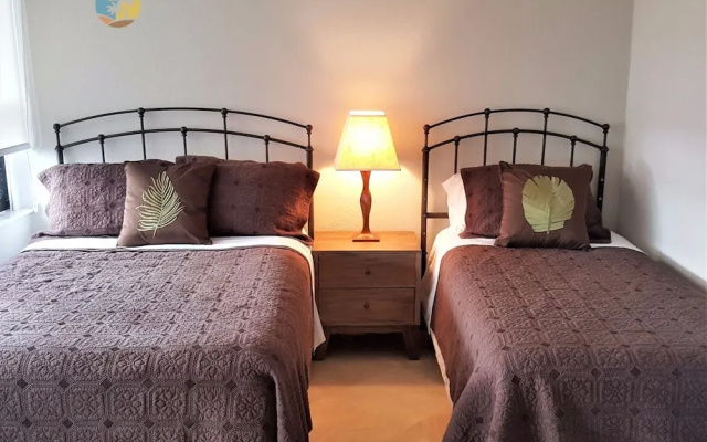 Alexander 510 2 Bedroom Apts by RedAwning