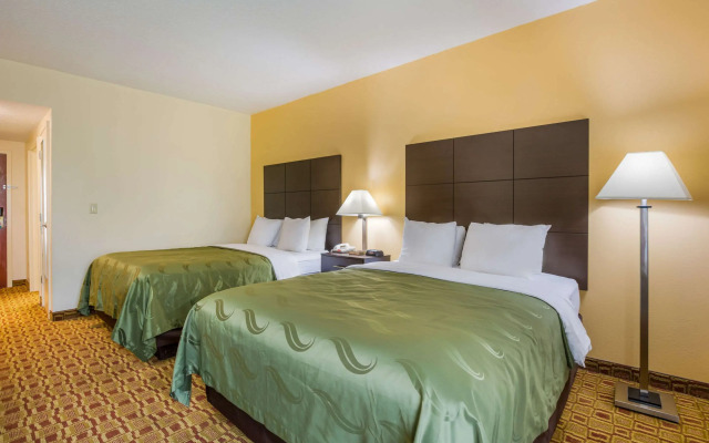 Quality Inn & Suites Sellersburg - Louisville Area