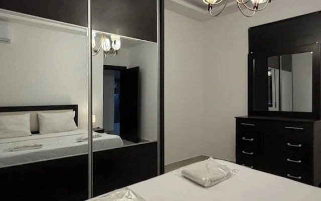 3bedroom Apartment Private Intrance 011