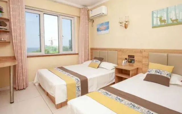 Fairy Tale Town Guanhai Apartment (Changdao Scenic Area)