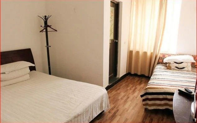 Jingzhou Sanxing Inn