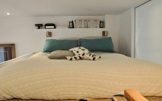 Splendid Apartment Near Trocadero