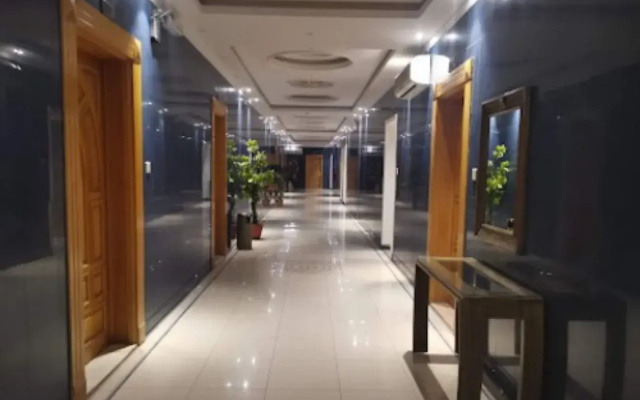 Khaleej Palace Hotel