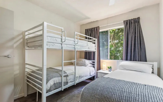 Family-friendly Stay Walk to Beach & Parks