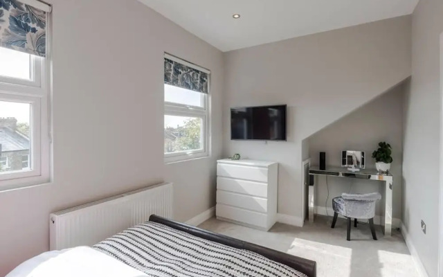 Stunning 3 bed Flat in the Heart of West Hampstead