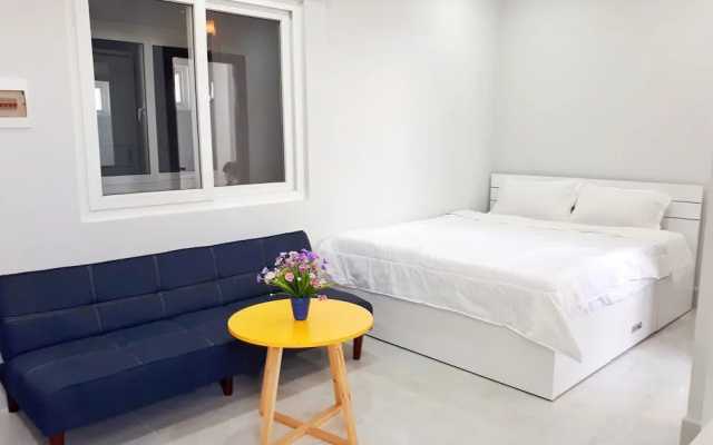 Huna Apartment