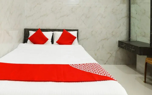 Guru Comforts By OYO Rooms