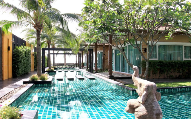 Keang Kluen Talay Resort
