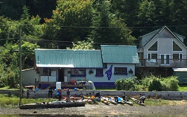 Purple Palace Hostel