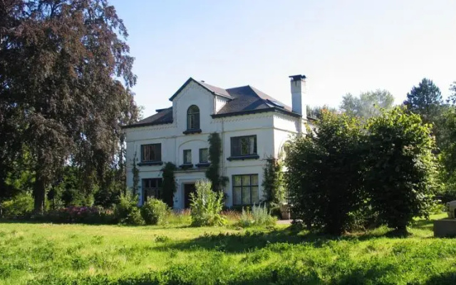 B&B Lestacion