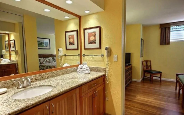 Papakea #K303 - 2 Br Condo