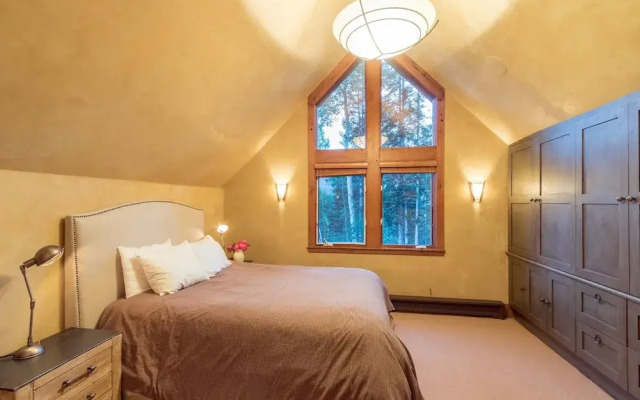 Alpenglow - 5 Br Home
