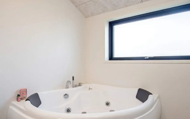 5 Star Holiday Home in Albaek