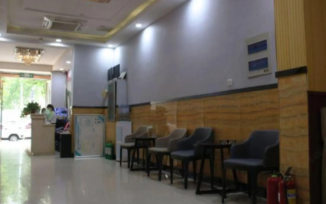 Xinyi Express Hotel