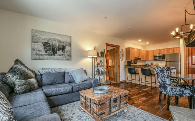 Dakota Lodge 8519 by SummitCove Vacation Lodging