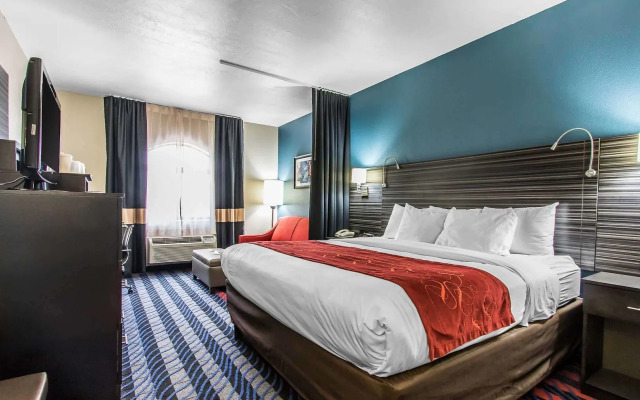 Comfort Suites Fairgrounds West