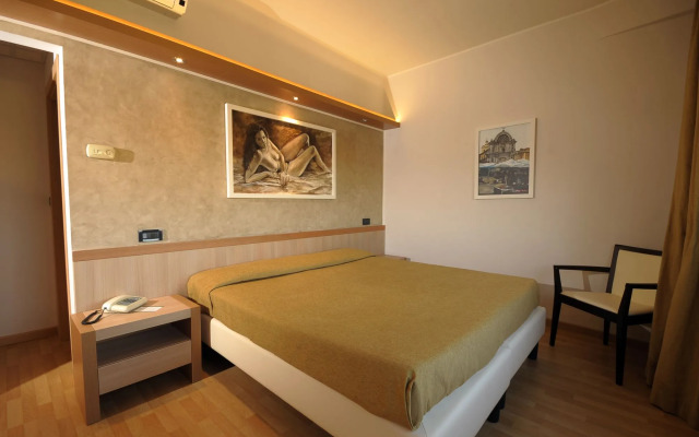 My Suite Hotel