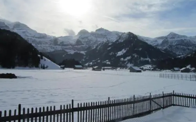 Apartment Chalet Halten