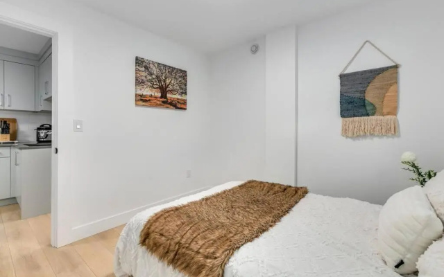 Guest suite in South Surrey