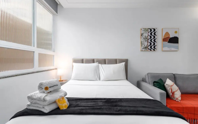 10 Minutes From Flamengo Beach Next to the Subway Ct404