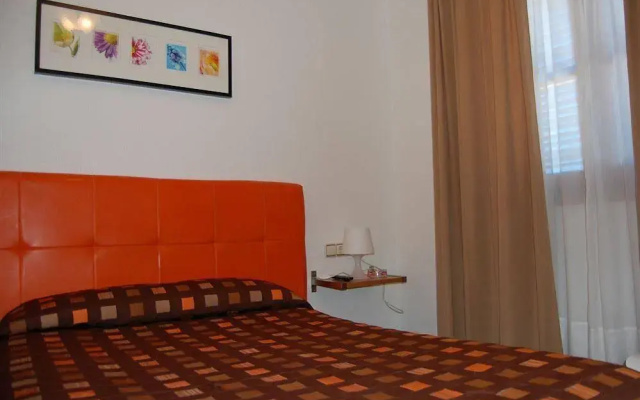 Hostal Juan de Austria II