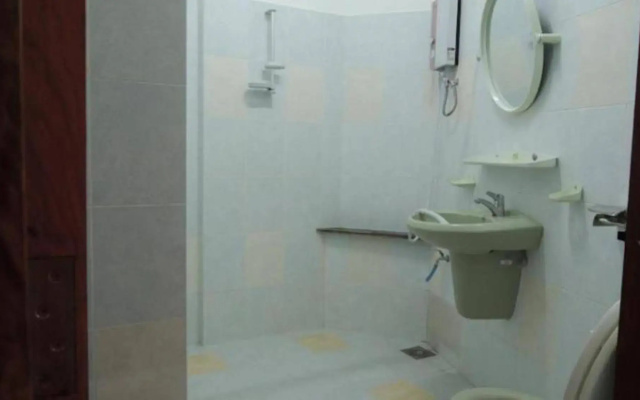 Bach Duong Hotel