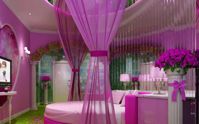 Dreamhouse Theme Hotel