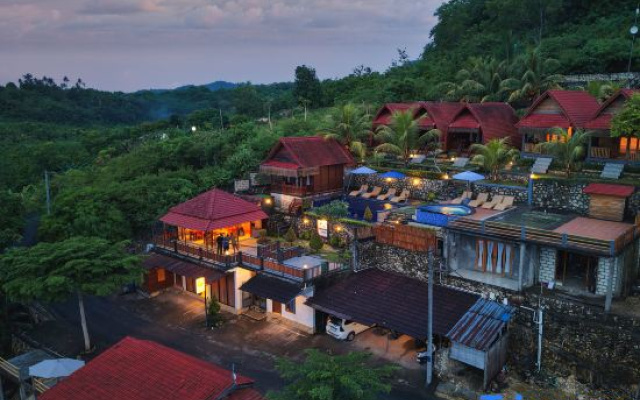 Sebuluh Sunset Hill