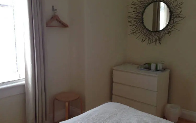 Hillcrest Bed & Breakfast