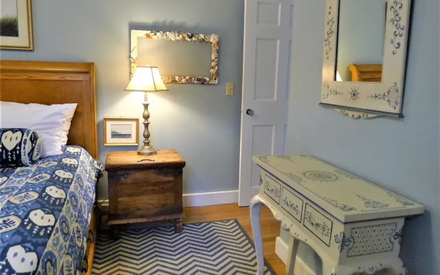 64 Rock Harbor - 3 Bedroom House