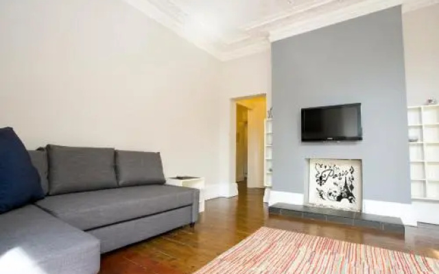 Gardens View No1