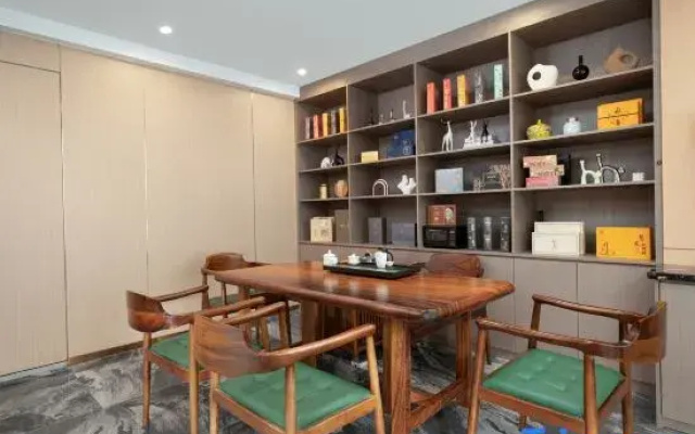 Jinsha Lanji Hotel (Dongguan Dalang Songshan Lake Branch)