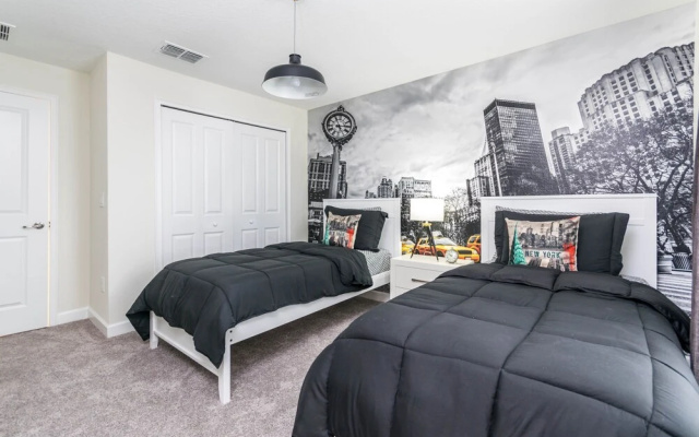 1568 Plunker Drive