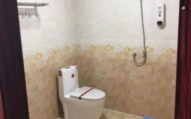 Lvliang Wangjianghong Express Hotel