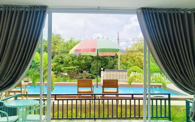 Koh Chang Havana Pool Villa