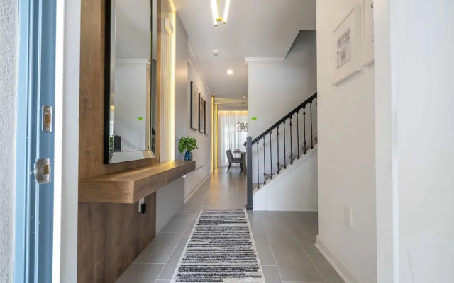 Wonderful 4Bd | Pool |Close To Disney | 2669