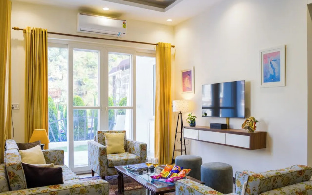 ELIVAAS Serenita Abode Tranquil Escape