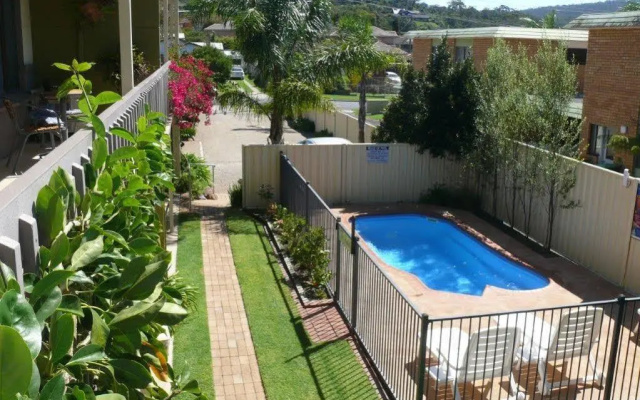 Sandpiper Holiday Units