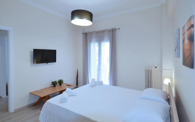 A heart apartment at Skouze Hill, Dirrachiou