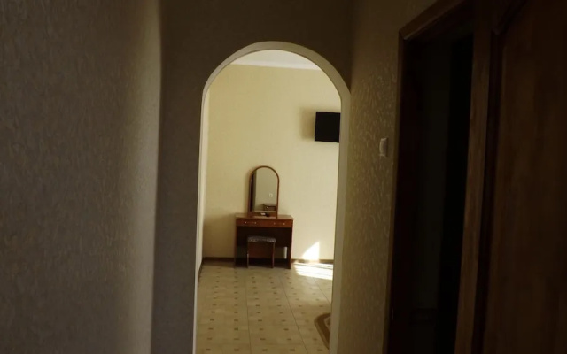 Marta Guest House