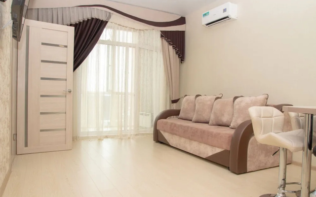 Apartment on Komarova St. 58
