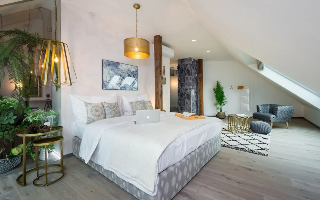 EMPIRENT Gold Street Apartments