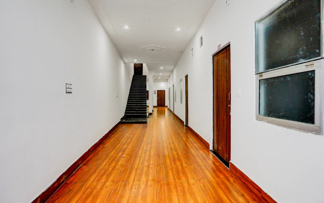 Hotel O Naroli Crossway Mathura