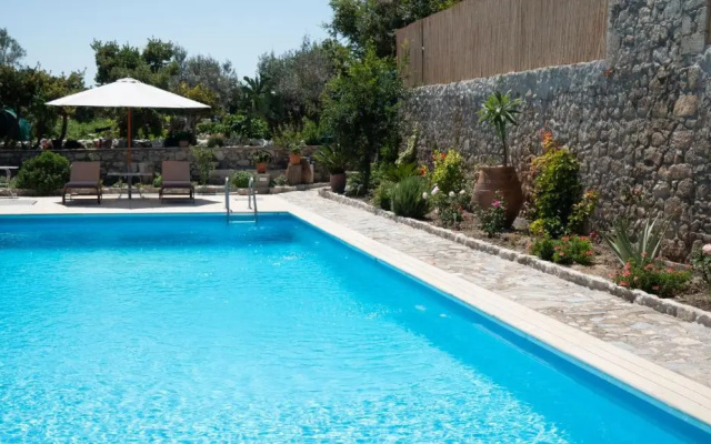 Villa Helidona With Private Pool