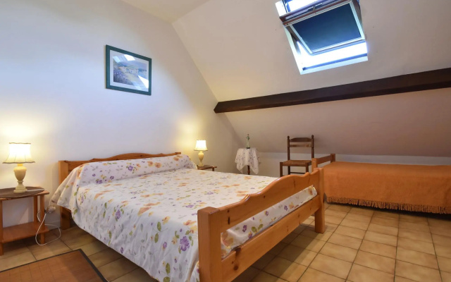 Peaceful Holiday Home in Vignol with Heated Swimming Pool