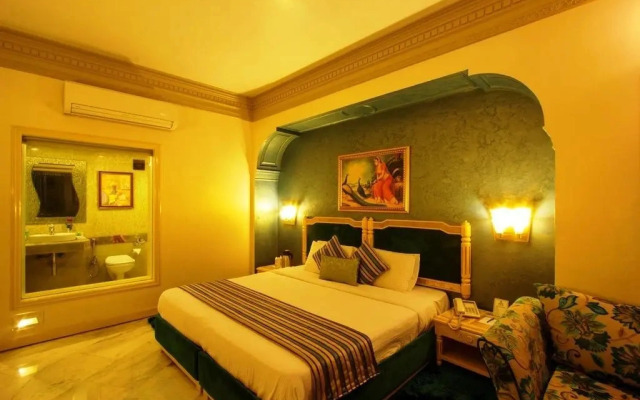 Hotel Hillock