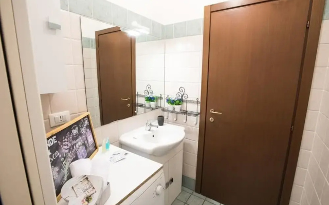 Studio Hosts 2 Via San Gervasio Flat in Bo