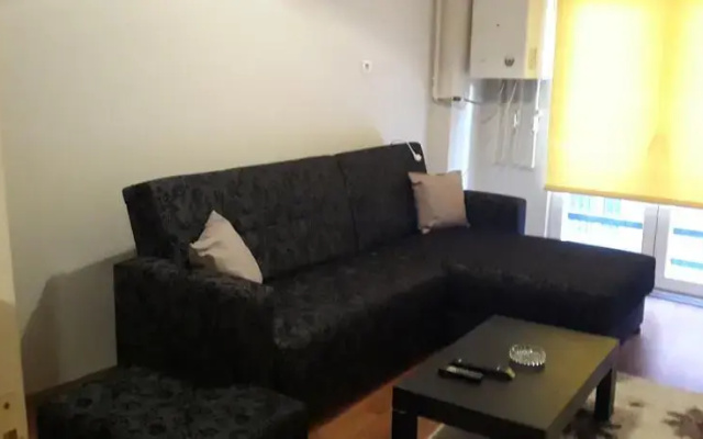 Luletasi Suit Home