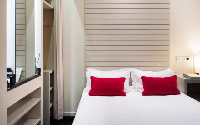 Miró Hotel вид на фасад