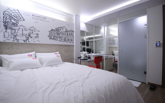Roo Motel